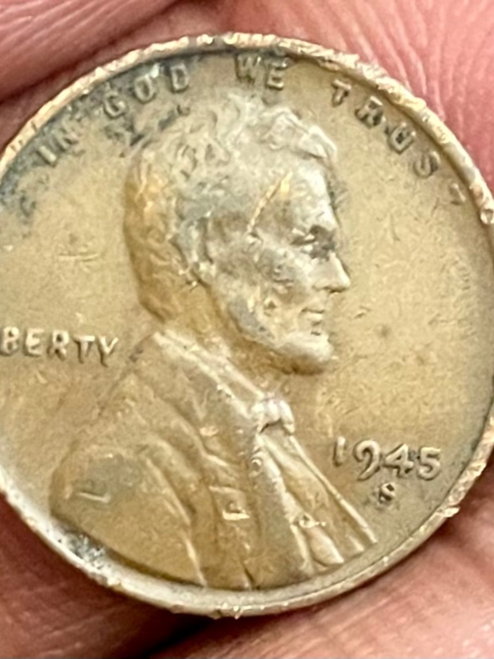 1945 S Cent